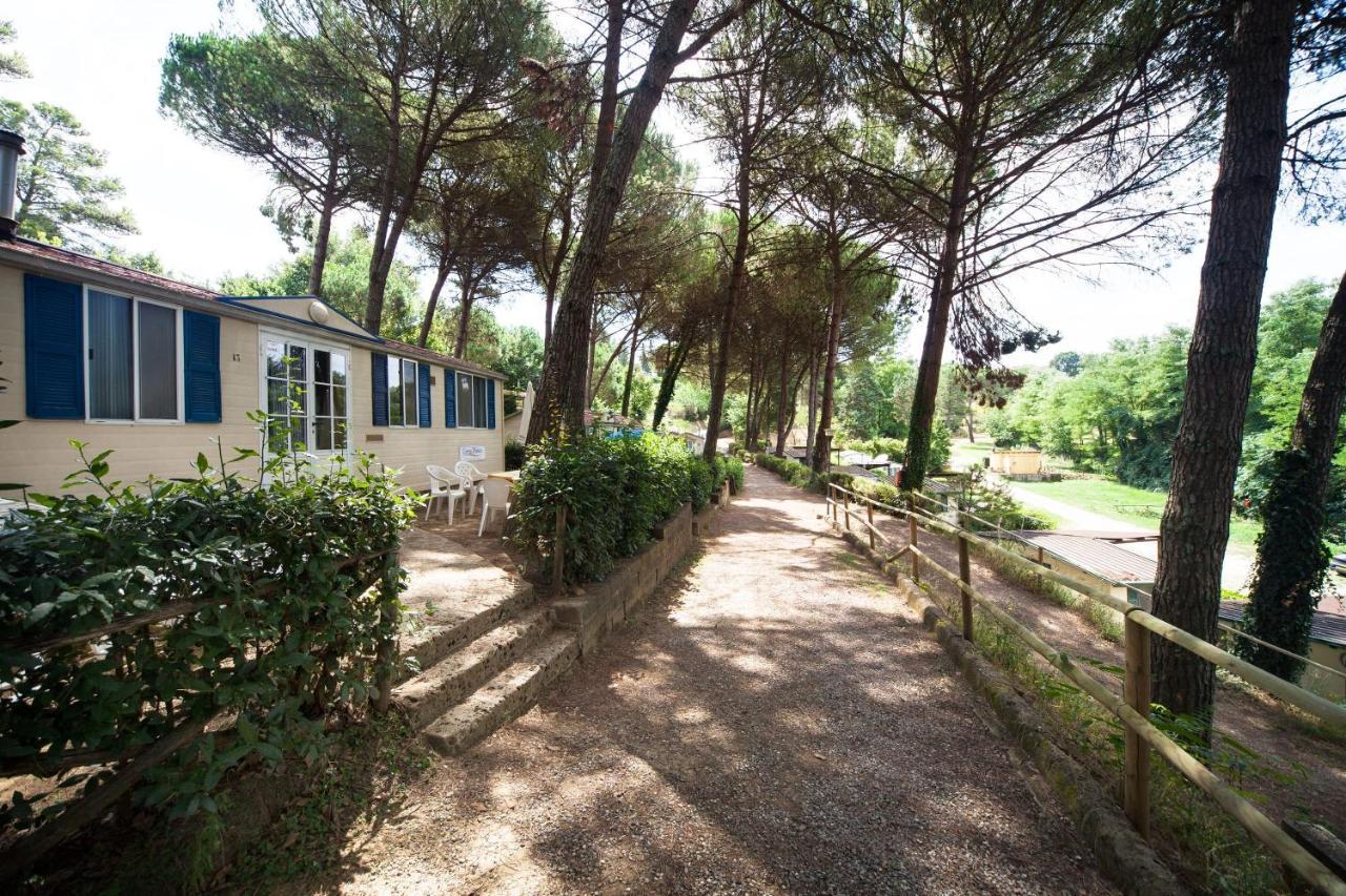 Toscana Holiday Village Montopoli in Val dʼArno Buitenkant foto