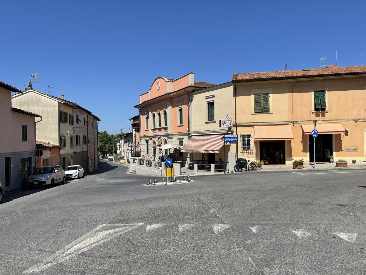 Toscana Holiday Village Montopoli in Val dʼArno Buitenkant foto
