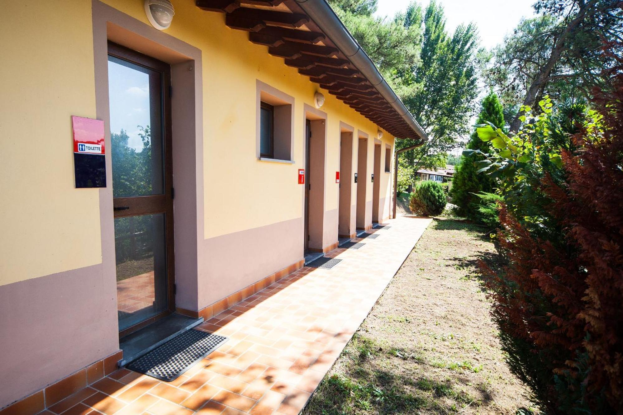 Toscana Holiday Village Montopoli in Val dʼArno Buitenkant foto